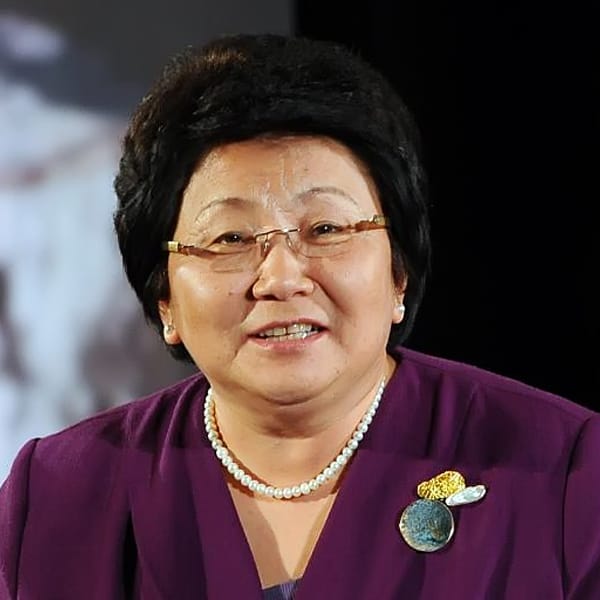 iwoc roza otunbayeva 600x600